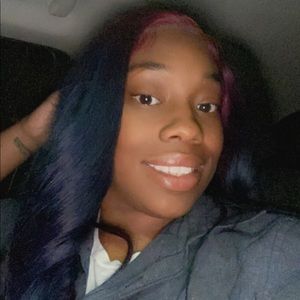 Meet your Posher, Bria